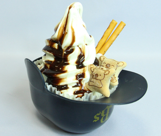 オリックスヘルメットパフェ