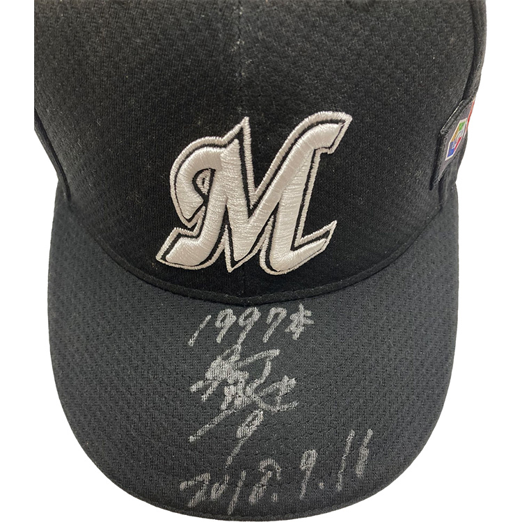 福浦和也選手1,997安打ホームユニキャップ(2018.9.16)