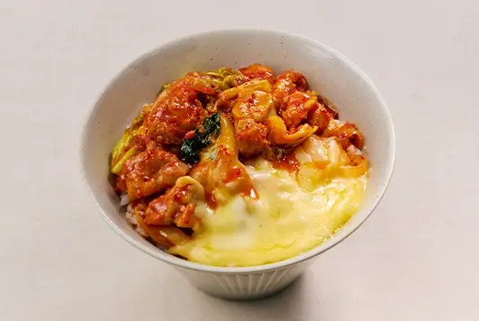 チーズタッカルビ丼