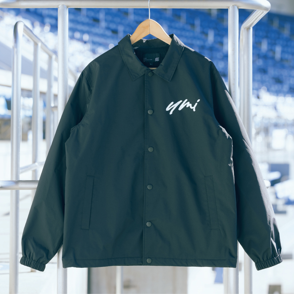 umi Coaches Jacket(胸ロゴプリント)