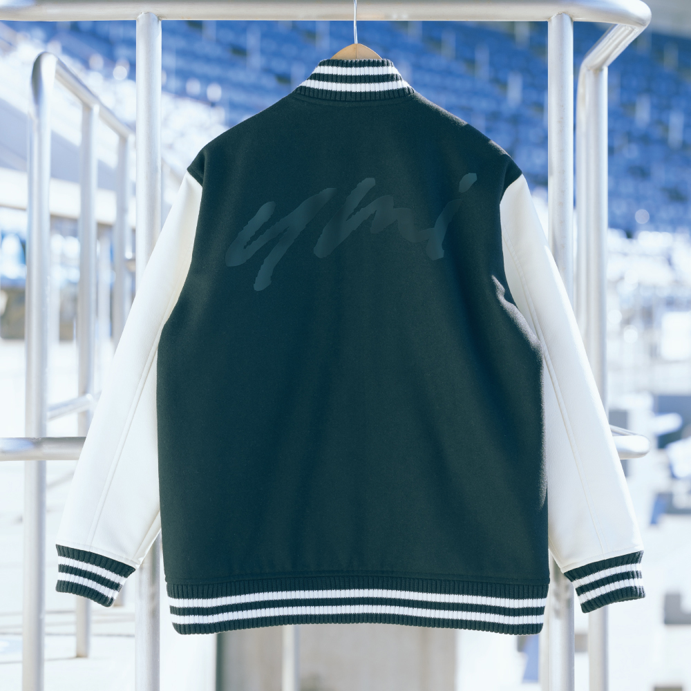 umi Stadium Jacket(ブラックバックプリント)