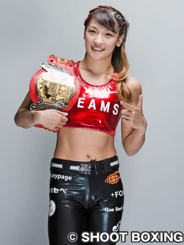 シュートボクサー・総合格闘家 RENAさん