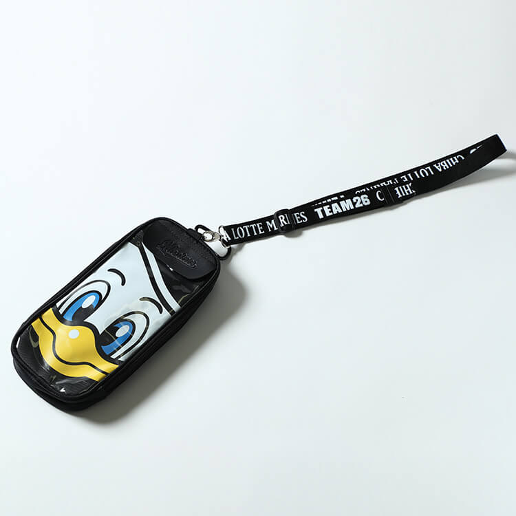 2022年入会特典グッズ マルチポーチ