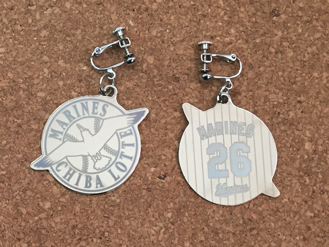 オリジナルチャームイヤリング