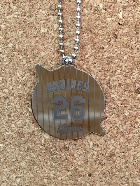 メタルチャーム