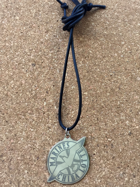 革紐ネックレス