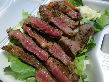 牛肩ロースステーキ弁当