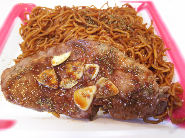 牛ステーキ焼きそば