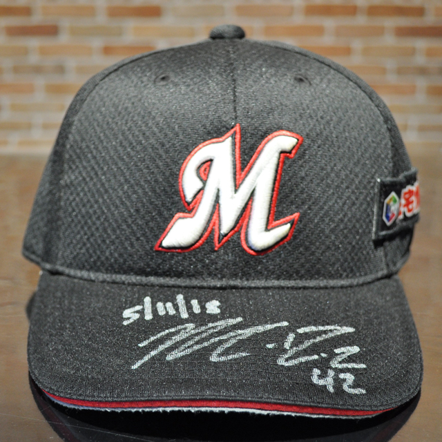 ＃42ドミンゲス選手ヒーローキャップ(ビジター)