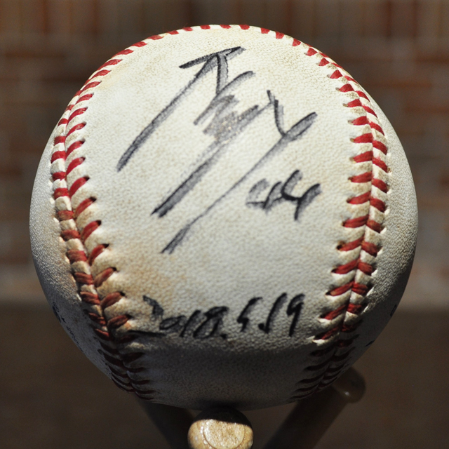 ＃44井上選手ヒーロー試合球