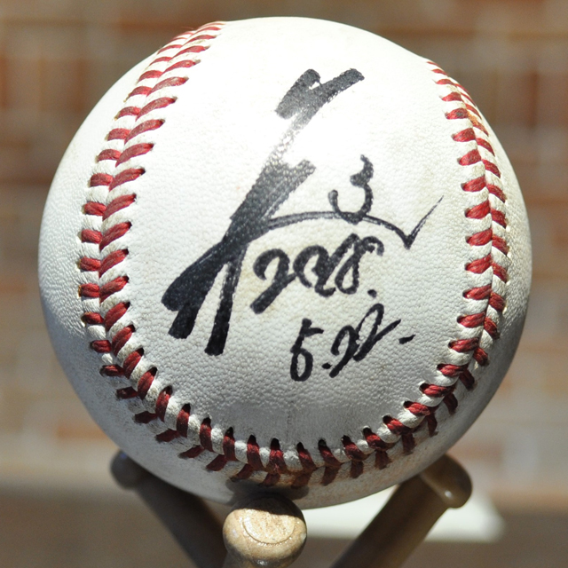 ＃3角中選手ヒーロー試合球