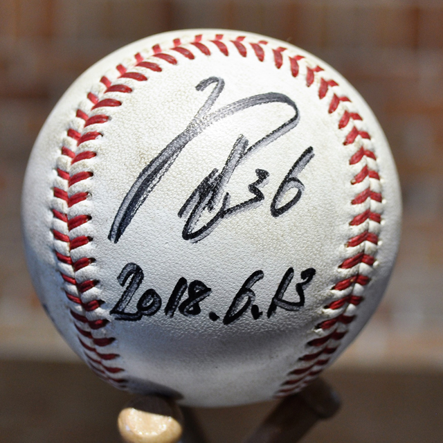 2018年6月13日(水) #36有吉投手ヒーロー試合球