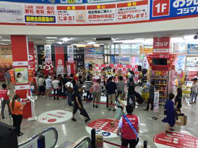 コジマ×ビックカメラ柏店イベント