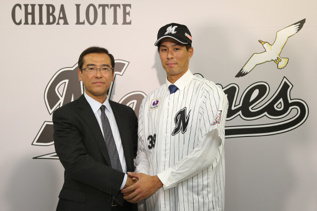 岡選手 入団会見のお知らせ - 千葉ロッテマリーンズ