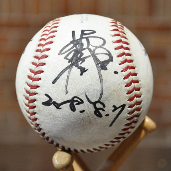 #8中村ヒーロー