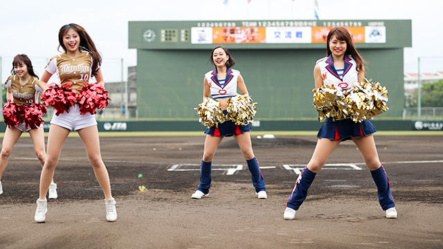 グラウンドダンス