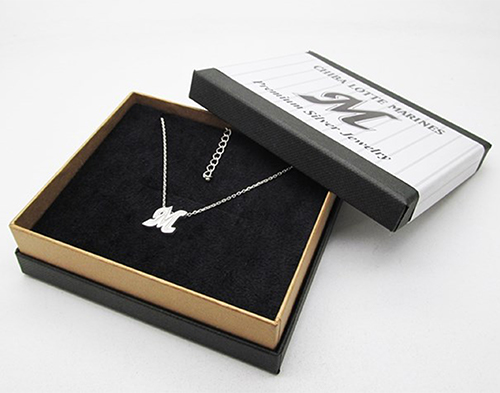 レディースMイニシャル ネックレス⑥