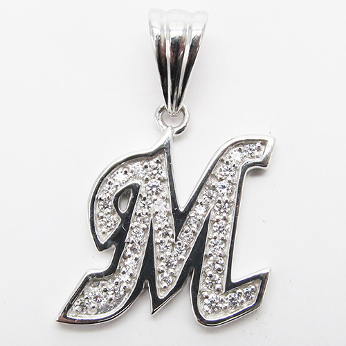 メンズMイニシャル ネックレス①