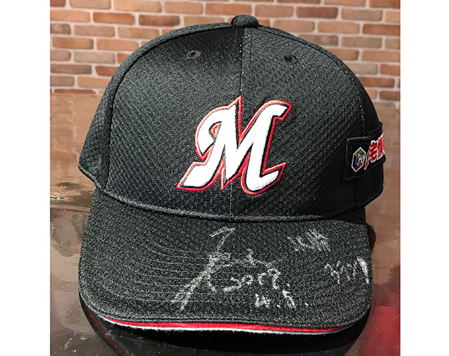 角中選手ヒーローキャップ①