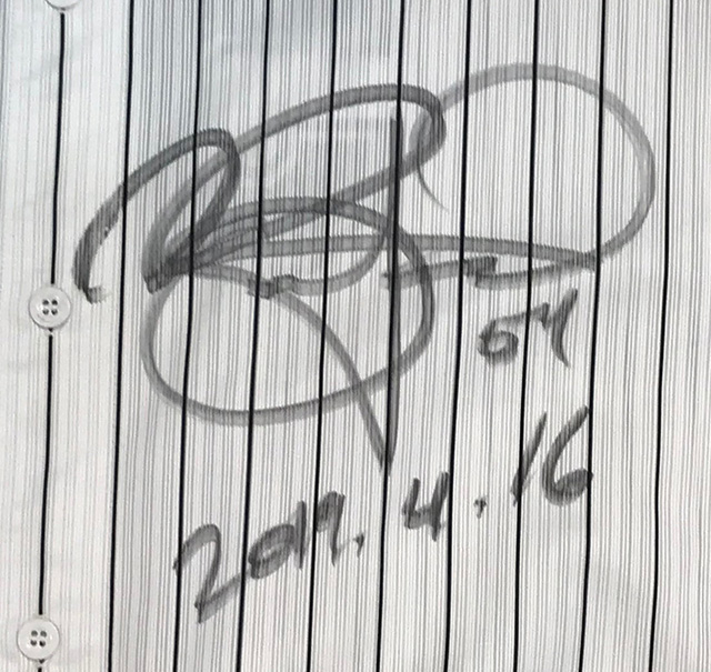 レアード選手ヒーローユニフォーム②