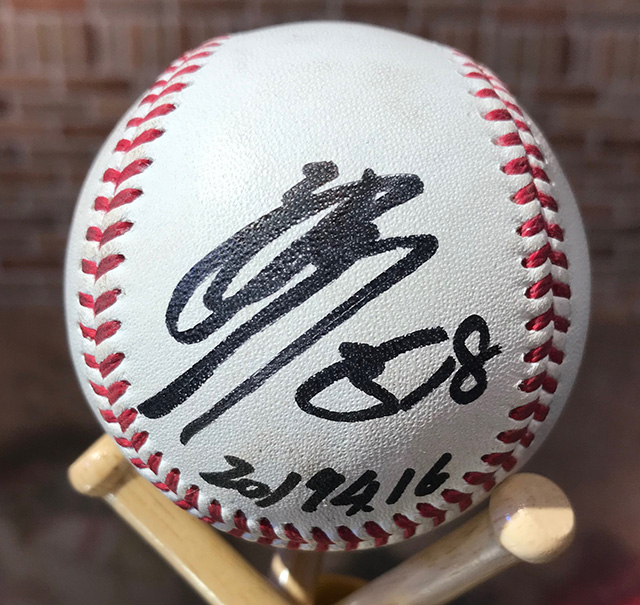 涌井投手ヒーロー試合球