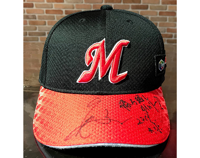 角中選手ヒーローキャップ①