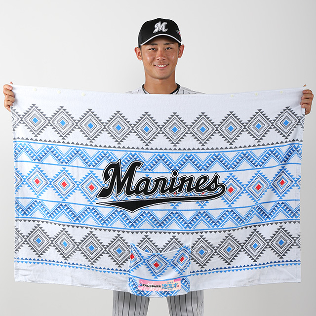 6月のファンクラブデー特典第3弾「多機能大判ポータブルタオル」配布 千葉ロッテマリーンズ