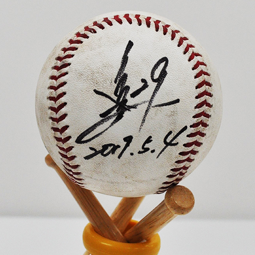 ヒーロー試合球 西野