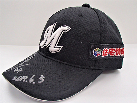 井上選手ヒーローキャップ②