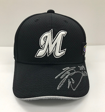 種市投手ヒーローキャップ①