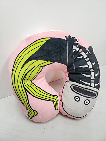 変身ネックピロー