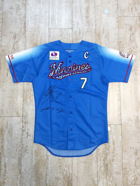 鈴木選手ユニフォーム1