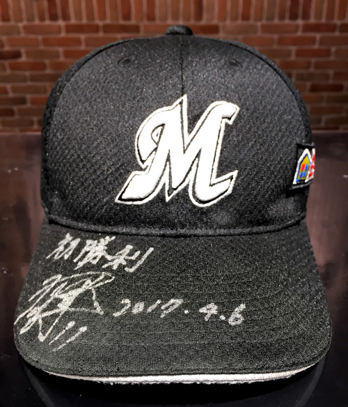 佐々木投手キャップ