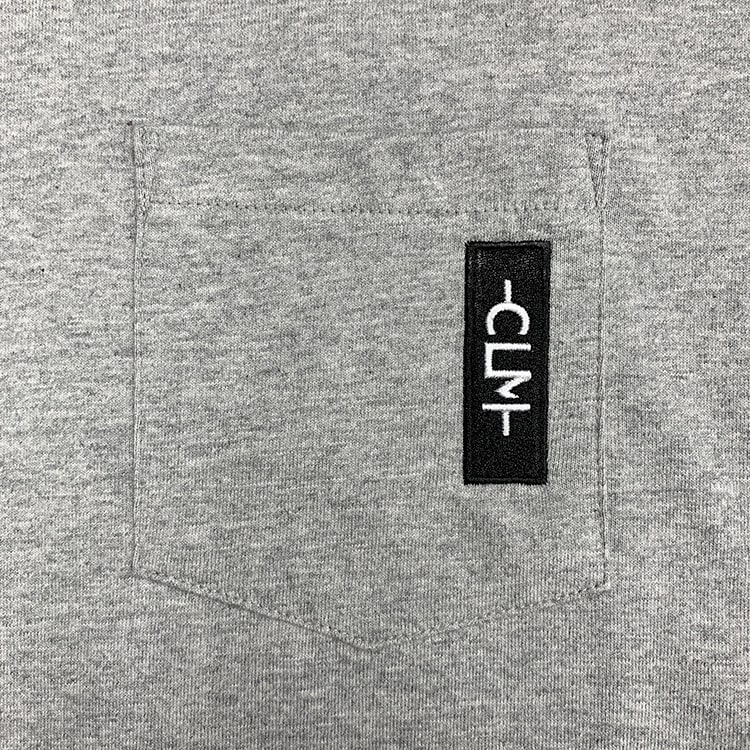 刺繍ネーム付きポケットTシャツ