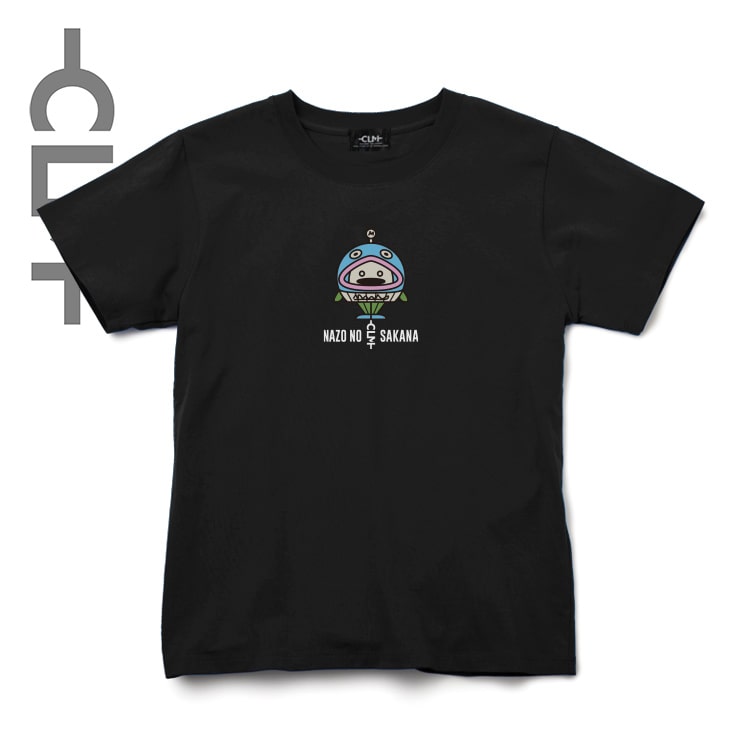 謎の魚キャラクターロゴ 半袖Tシャツ