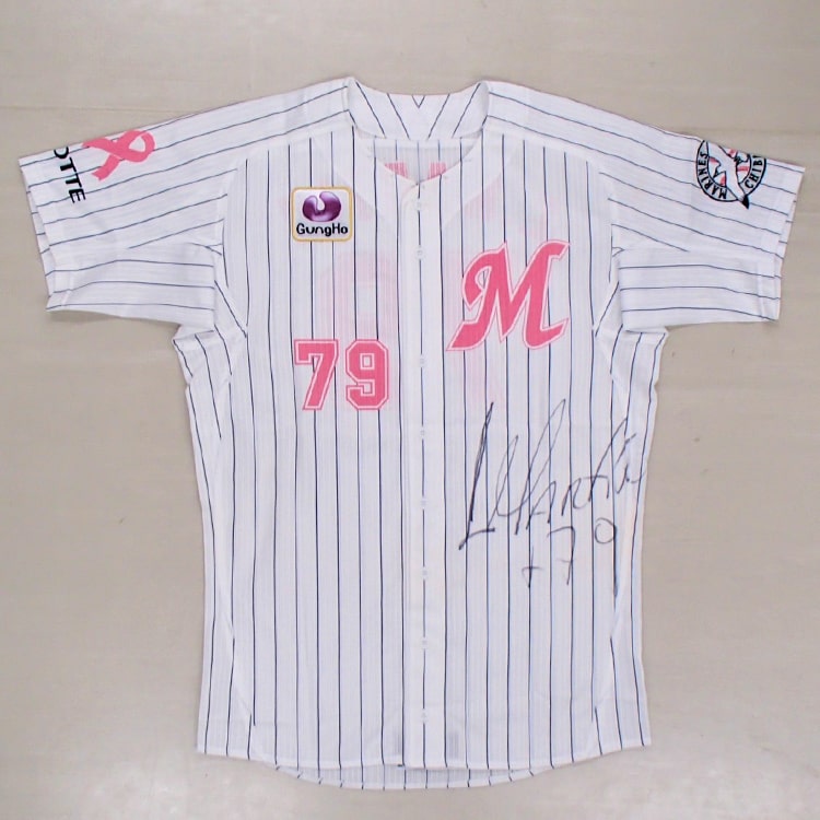 2021ピンクユニホーム