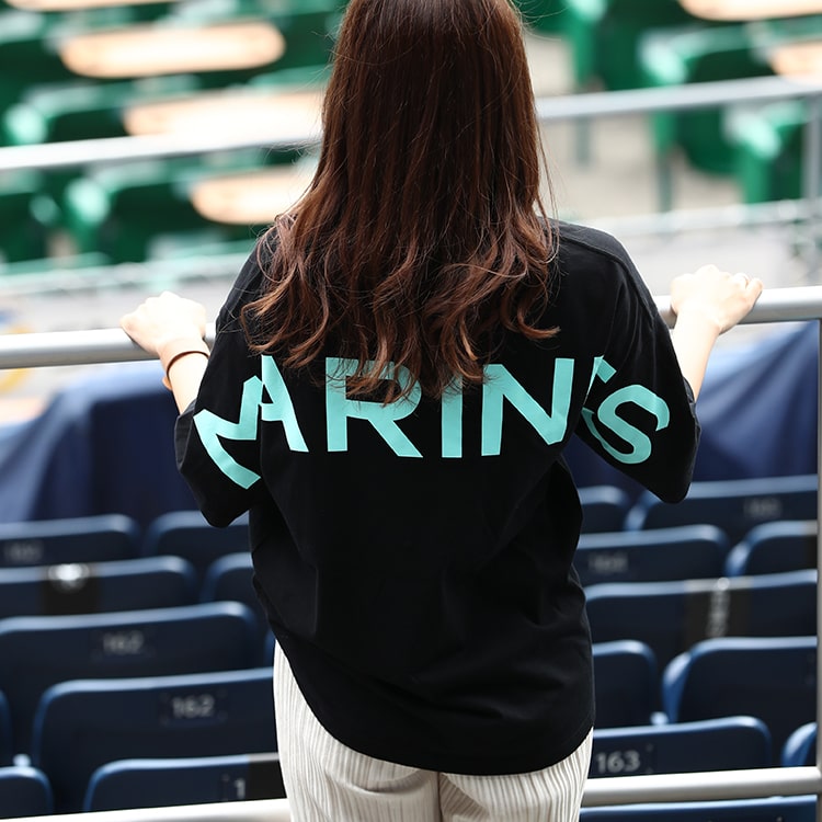 MARINESロゴ ビッグＴシャツブラック