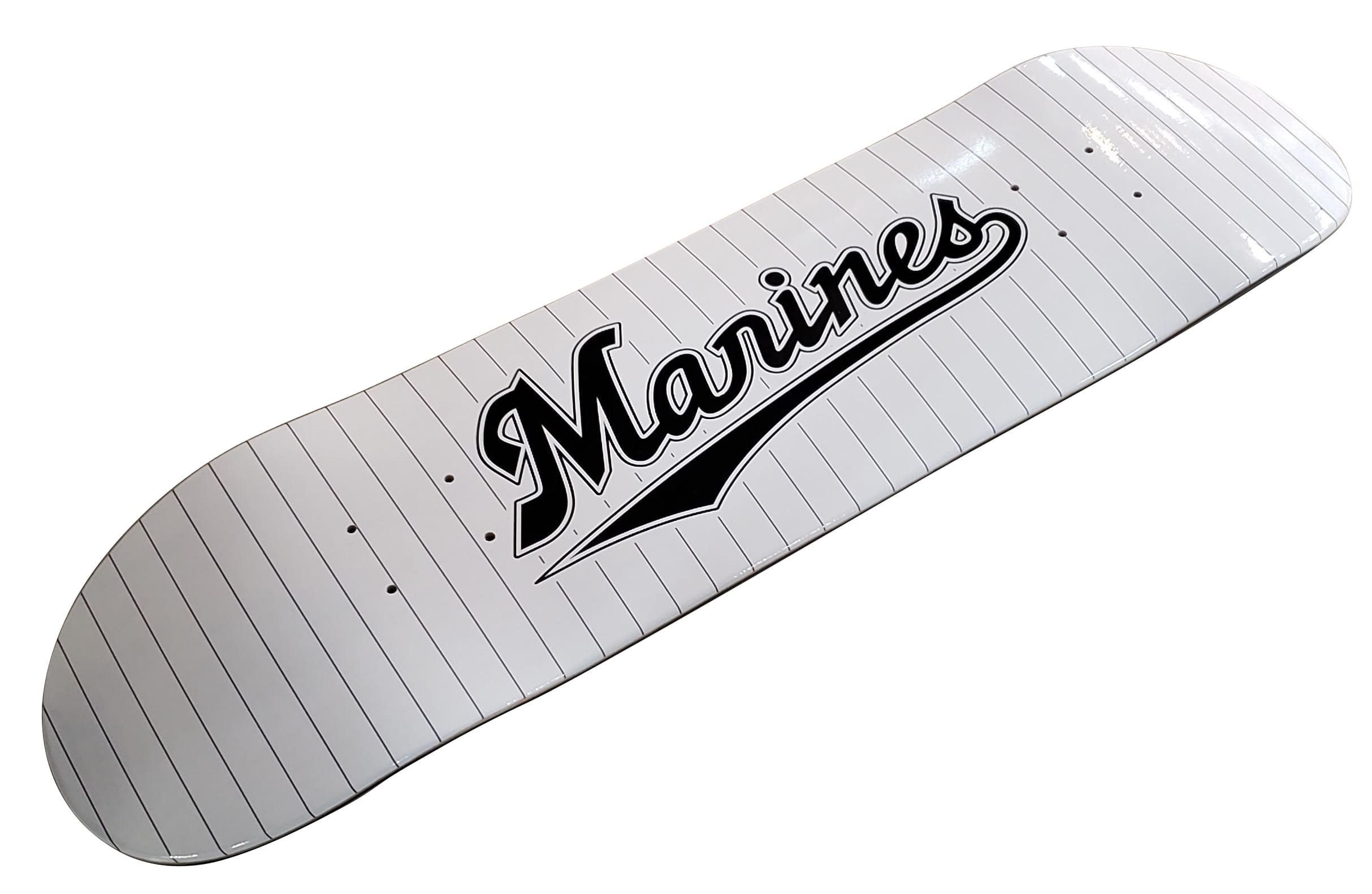 スケートボードデッキ