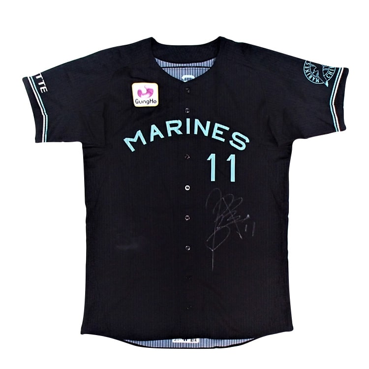 BLACK SUMMERメモラビリアオークション第1弾