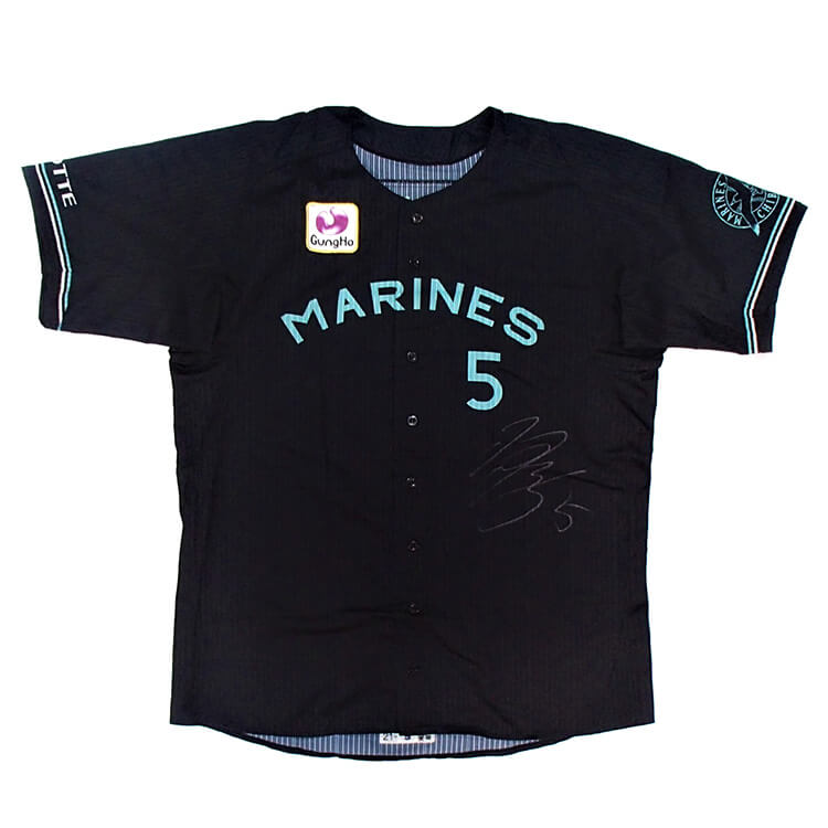 メモラビリアオークション