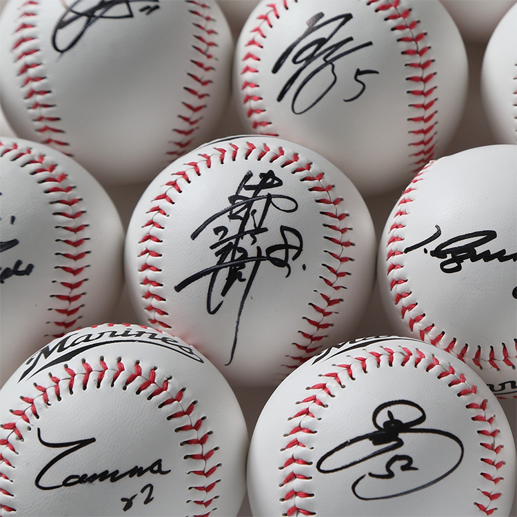 サイン入りボール