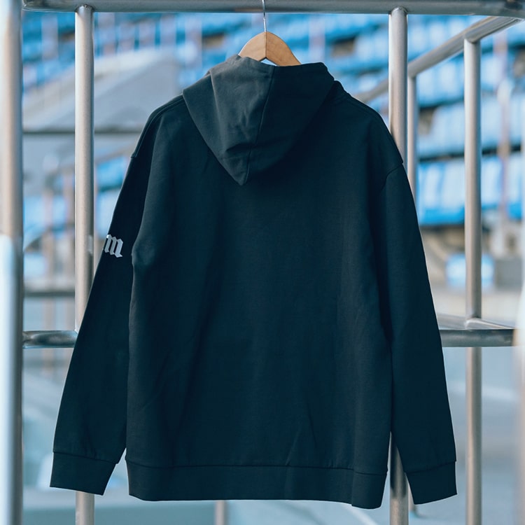 PULL OVER パーカー