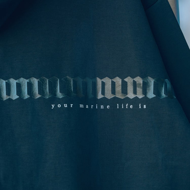 PULL OVER パーカー