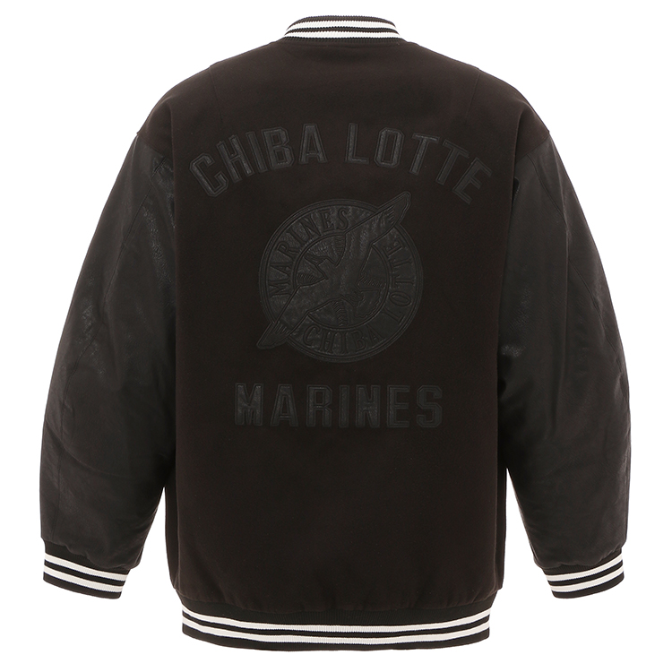 スタジアムジャンパー