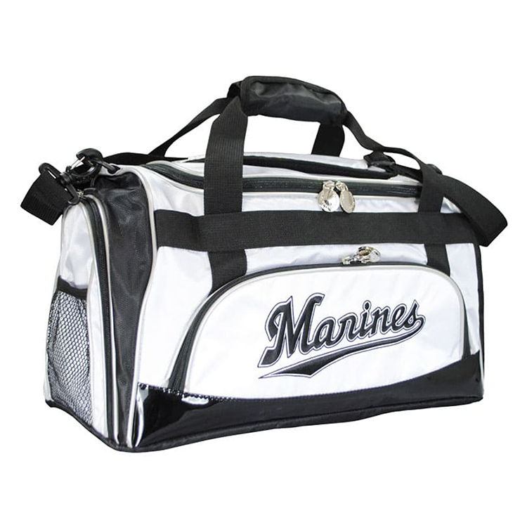 ボストンバッグ