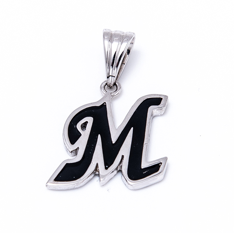 Mイニシャル・メンズペンダント