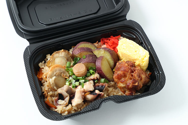 タコとホタテの炊き込みご飯