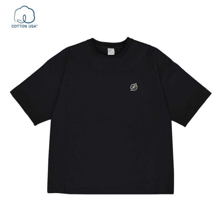 胸ワッペンTシャツ