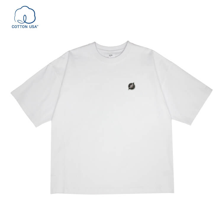 胸ワッペンTシャツ