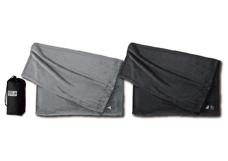 フリースブランケット(巾着付)